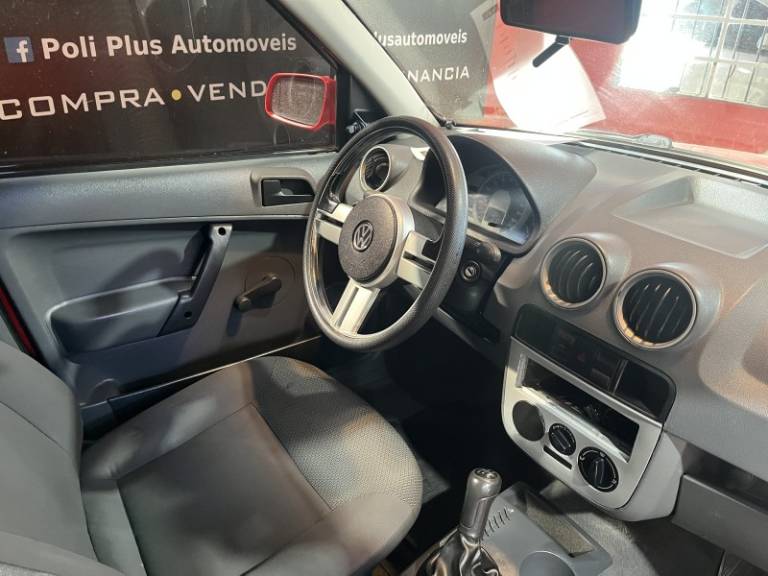 VOLKSWAGEN - SAVEIRO - 2008/2009 - Vermelha - R$ 35.900,00