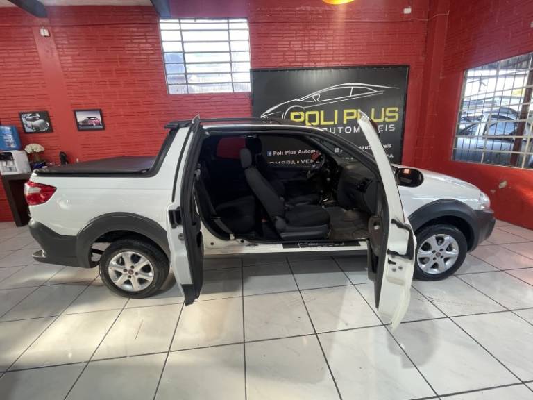FIAT - STRADA - 2018/2018 - Branca - R$ 71.900,00