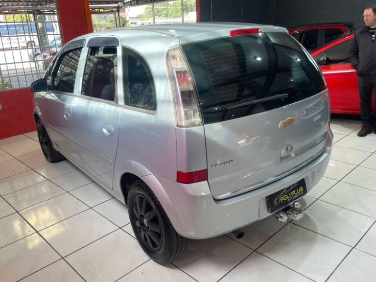CHEVROLET - MERIVA - 2009/2010 - Prata - R$ 29.900,00