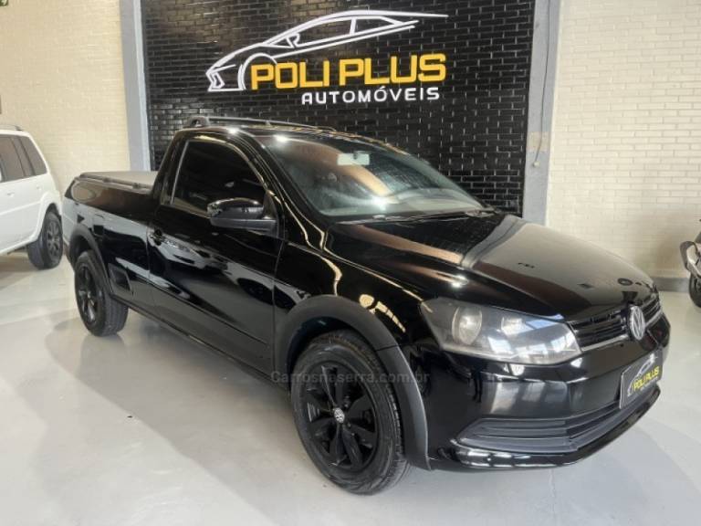VOLKSWAGEN - SAVEIRO - 2014/2014 - Preta - R$ 44.900,00