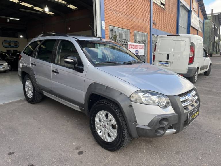 FIAT - PALIO - 2009/2009 - Prata - R$ 39.900,00