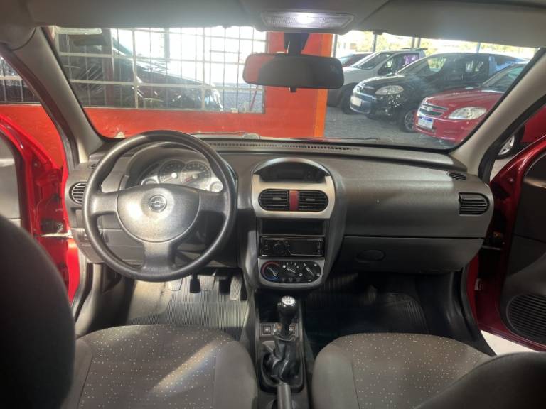 CHEVROLET - CORSA - 2009/2009 - Vermelha - R$ 32.900,00