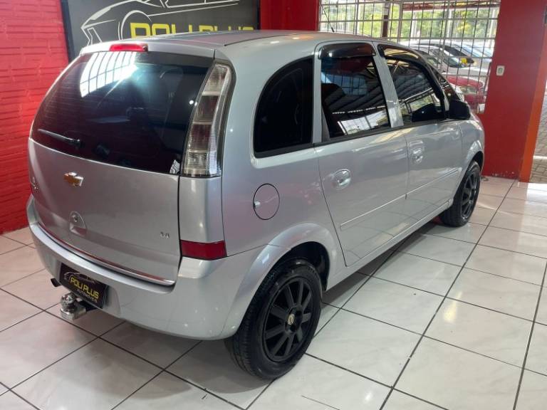CHEVROLET - MERIVA - 2009/2010 - Prata - R$ 29.900,00