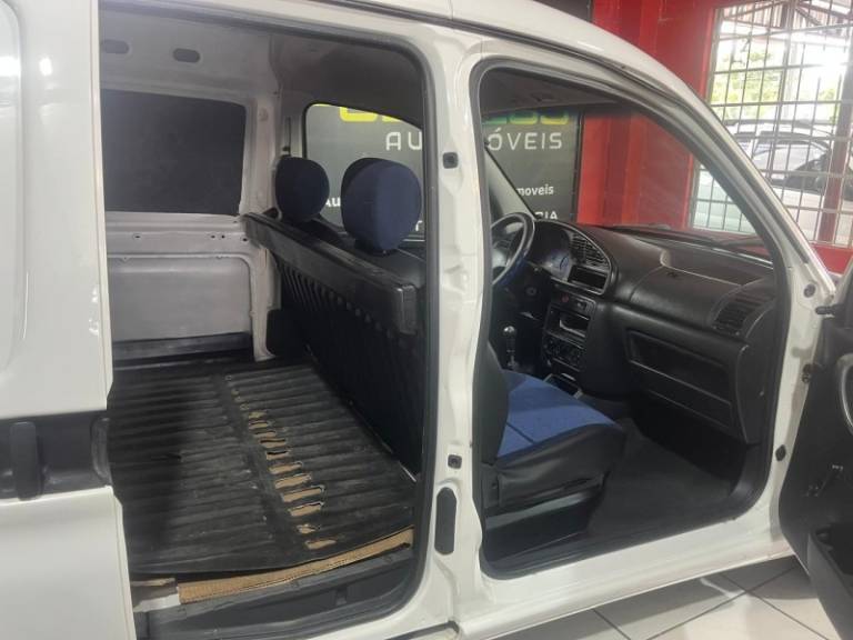 PEUGEOT - PARTNER - 2008/2009 - Branca - R$ 29.900,00