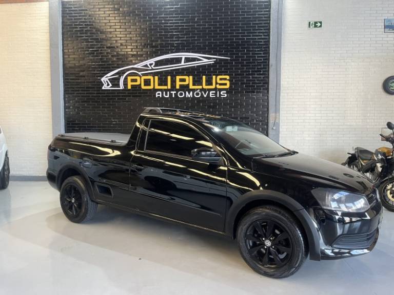 VOLKSWAGEN - SAVEIRO - 2014/2014 - Preta - R$ 44.900,00