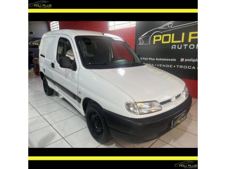 PEUGEOT - PARTNER - 2008/2009 - Branca - R$ 29.900,00