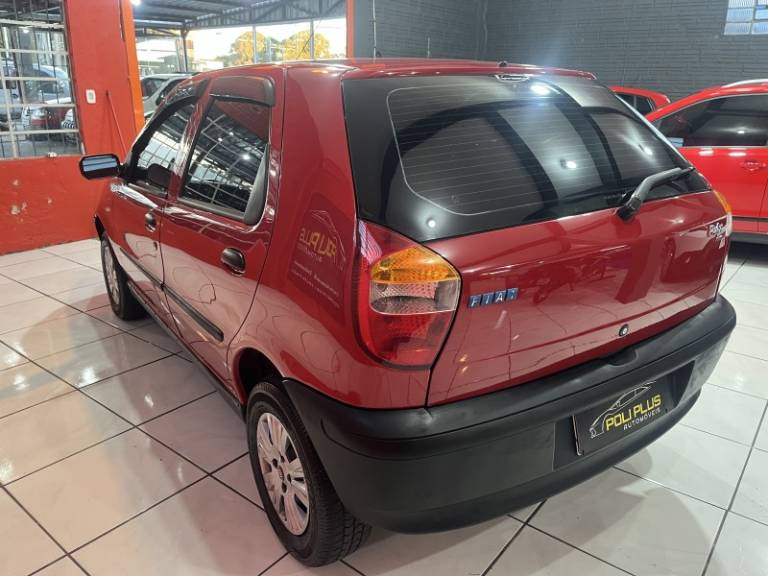 FIAT - PALIO - 2004/2005 - Vermelha - R$ 24.900,00