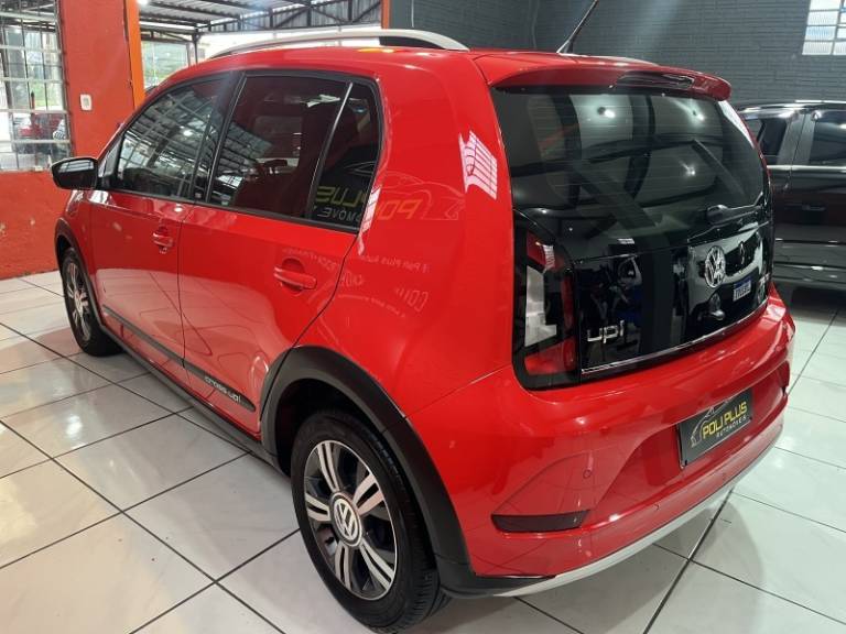 VOLKSWAGEN - UP - 2018/2019 - Vermelha - R$ 68.900,00