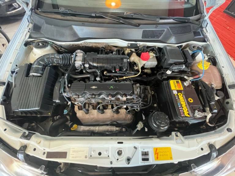 CHEVROLET - ASTRA - 2011/2011 - Prata - R$ 37.900,00