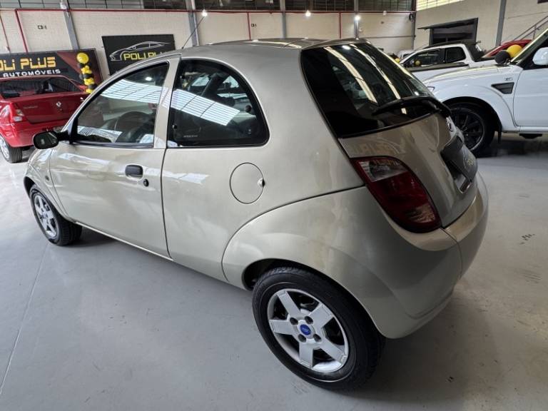 FORD - KA - 2007/2007 - Prata - R$ 18.900,00