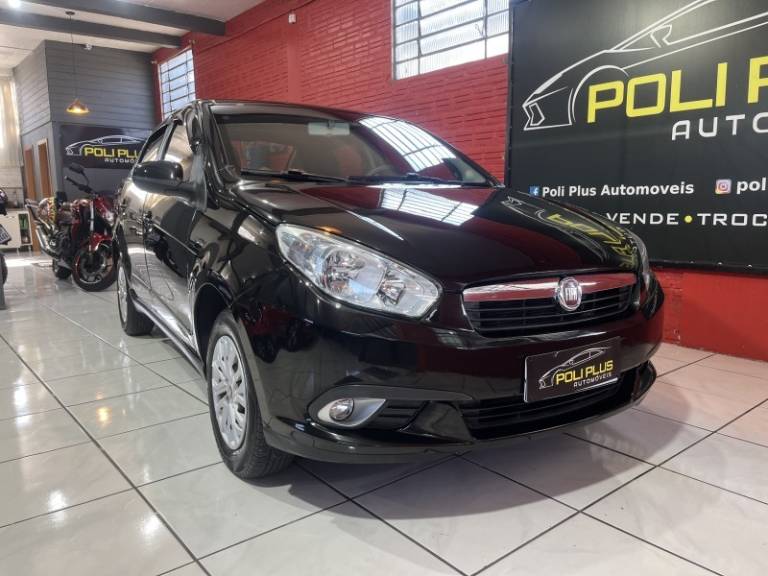 FIAT - GRAND SIENA - 2012/2012 - Preta - R$ 37.900,00