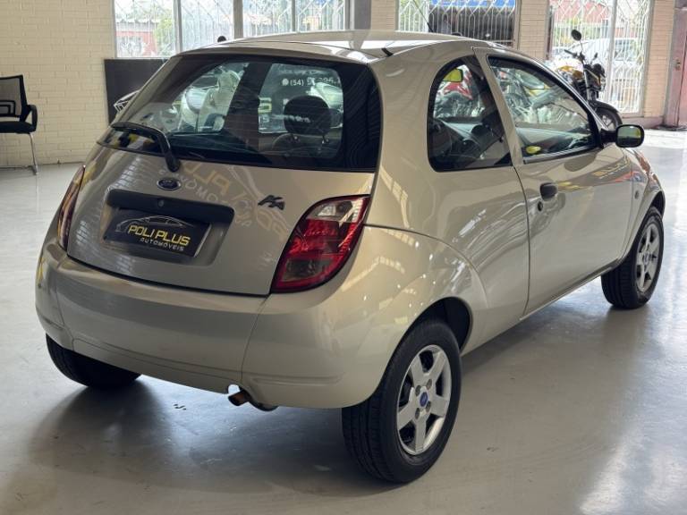 FORD - KA - 2007/2007 - Prata - R$ 18.900,00