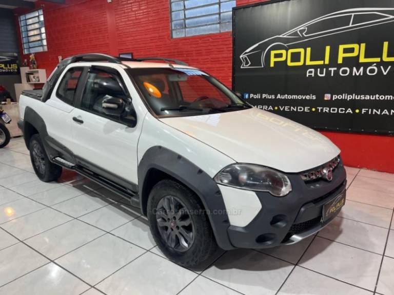 FIAT - STRADA - 2012/2013 - Branca - R$ 57.900,00