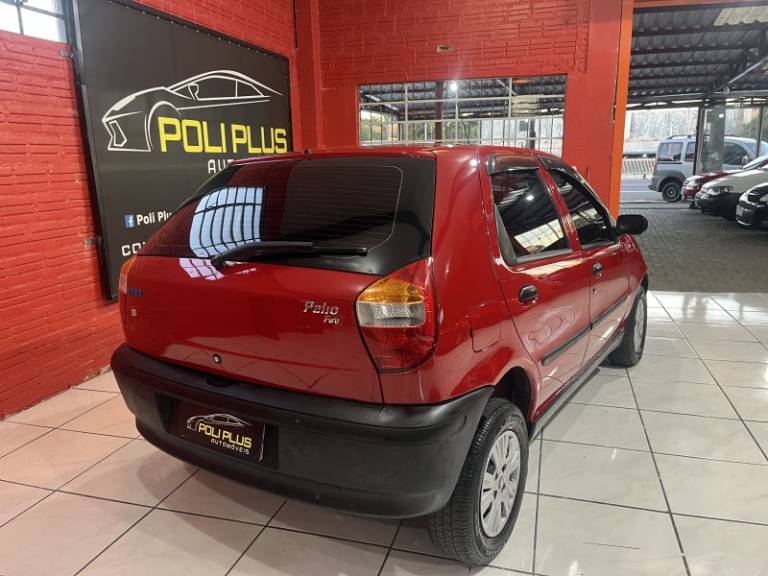 FIAT - PALIO - 2004/2005 - Vermelha - R$ 24.900,00