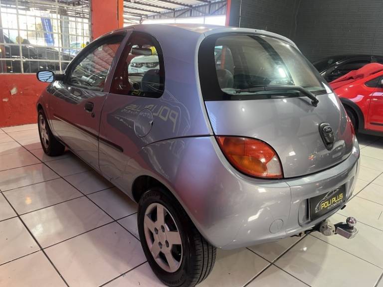 FORD - KA - 1998/1999 - Cinza - R$ 16.900,00