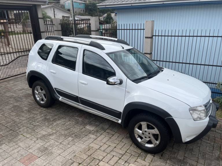 RENAULT - DUSTER - 2013/2013 - Branca - R$ 52.900,00
